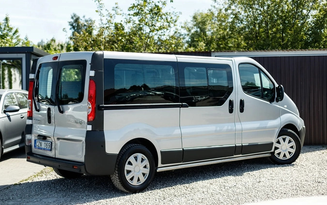 Renault Trafic cena 58900 przebieg: 218000, rok produkcji 2014 z Sandomierz małe 667
